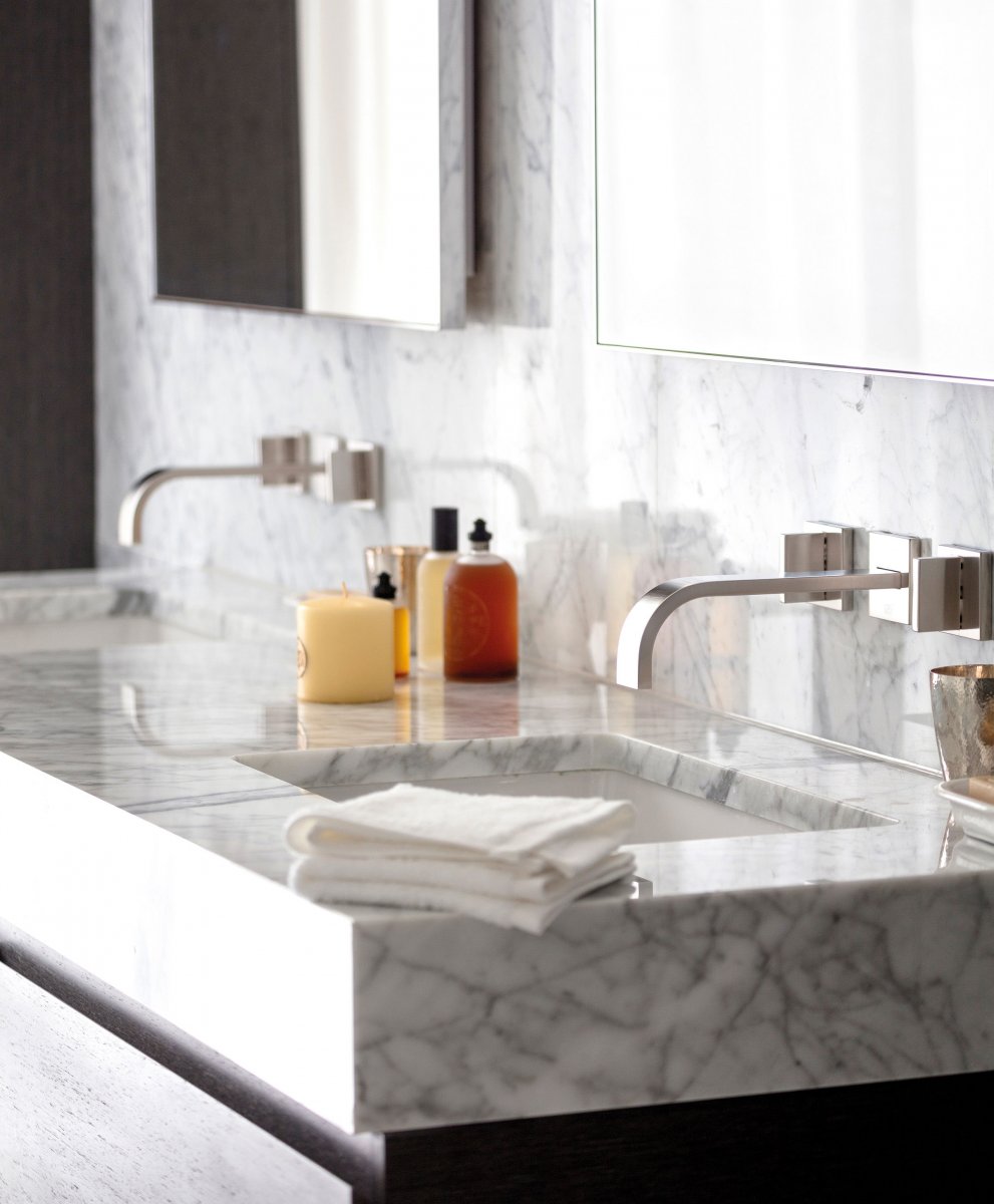 Marble flooring and veined marble basin