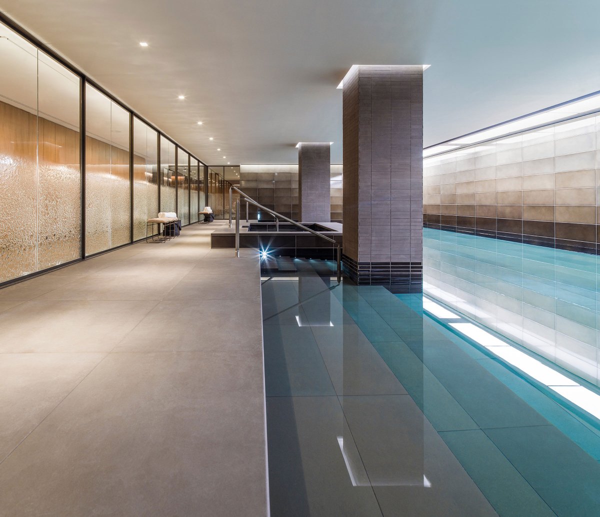 20 metre swimming pool with striking design