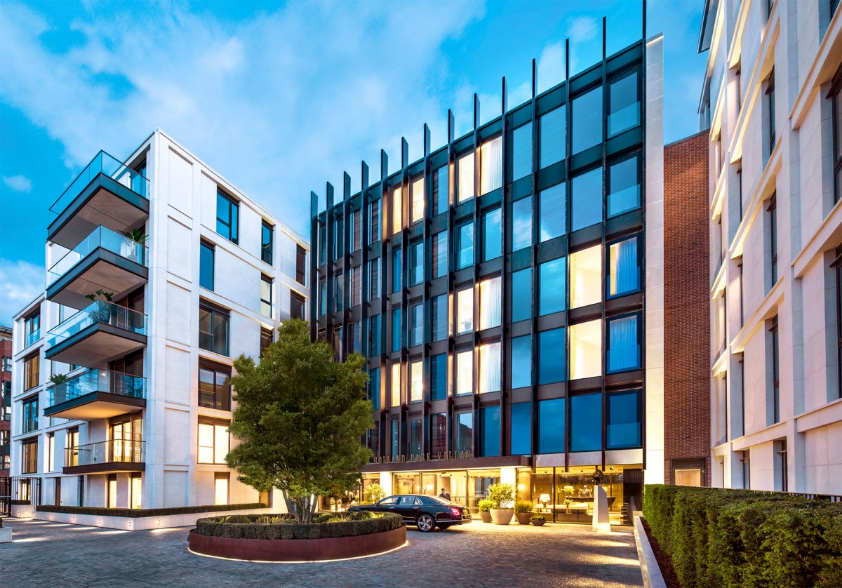 Holland Park Villas Apartments Entrance